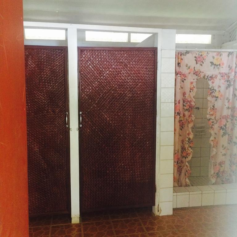 Vacations Beach Fale Hotel Manase Room photo